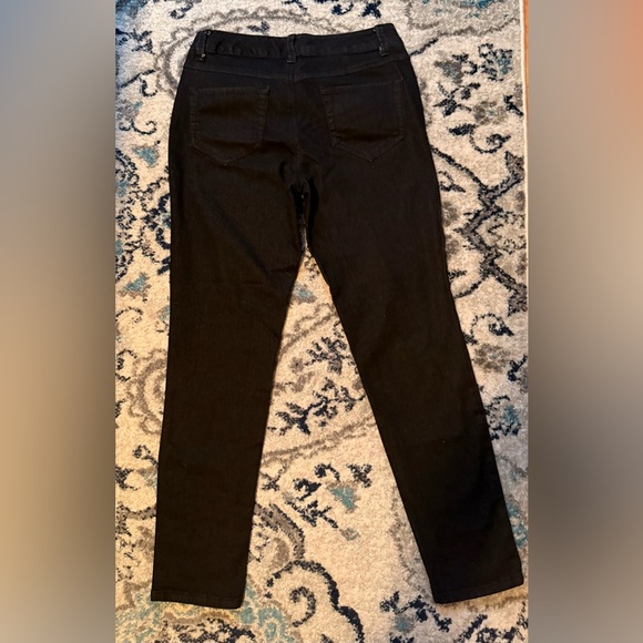 Nine West Women’s Jeans Size 8 Average Straight Leg Mid Rise Classic Black - Picture 2 of 13